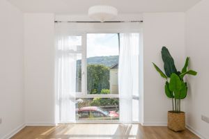 Photo 30- click for photo gallery